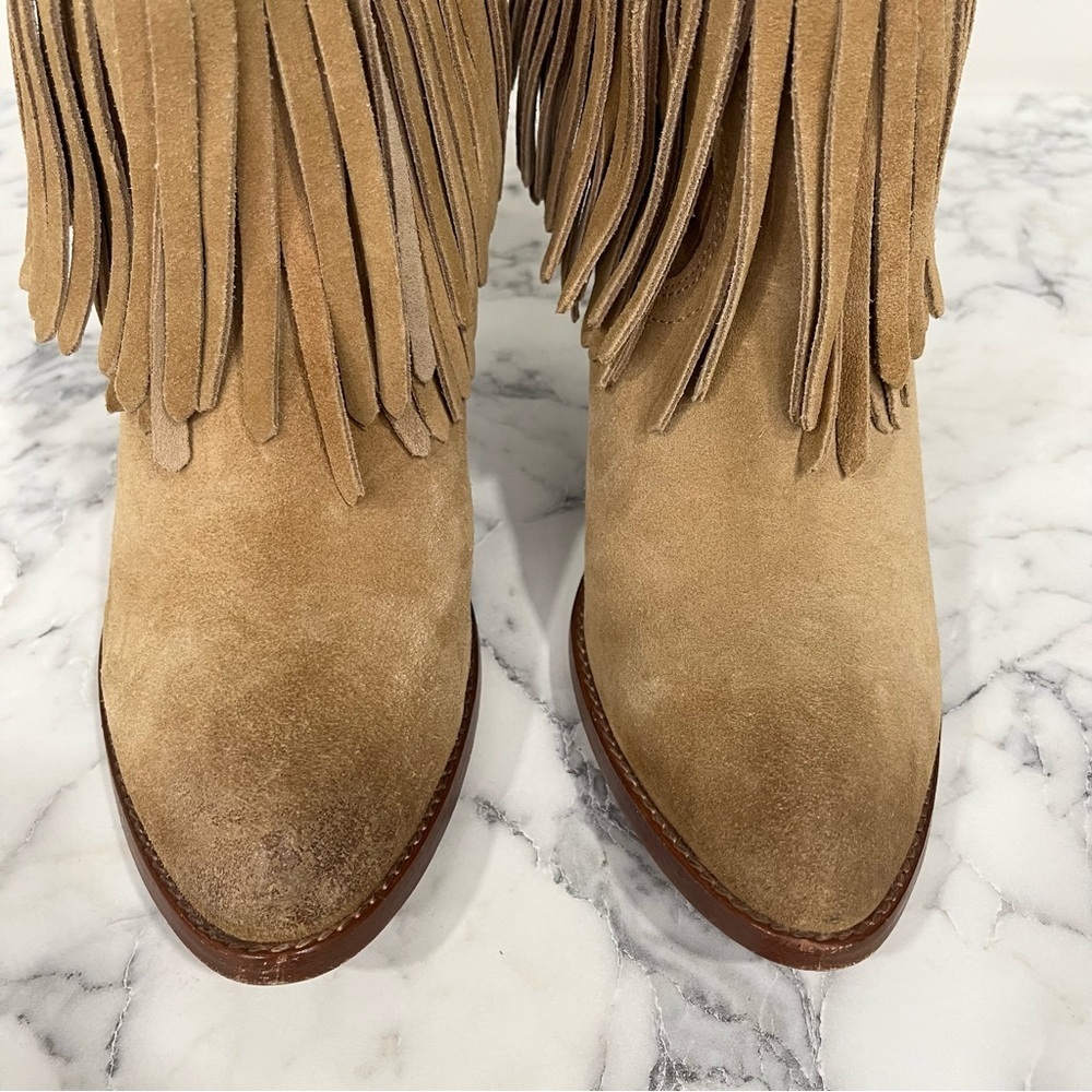 Frye Ilana Fringe Suede Tan Short Bootie Ankle Boots in Sand Western Size 8B - Picture 5 of 11